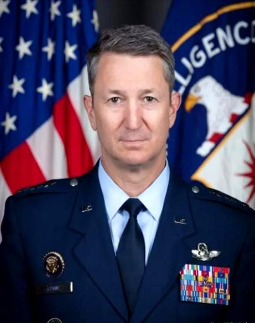 美国参议院任命肖恩・凯恩克罗斯为国家网络总监